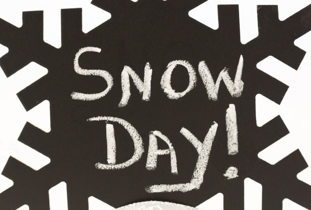 snow day stock image of snowflake and the words 'snow day'